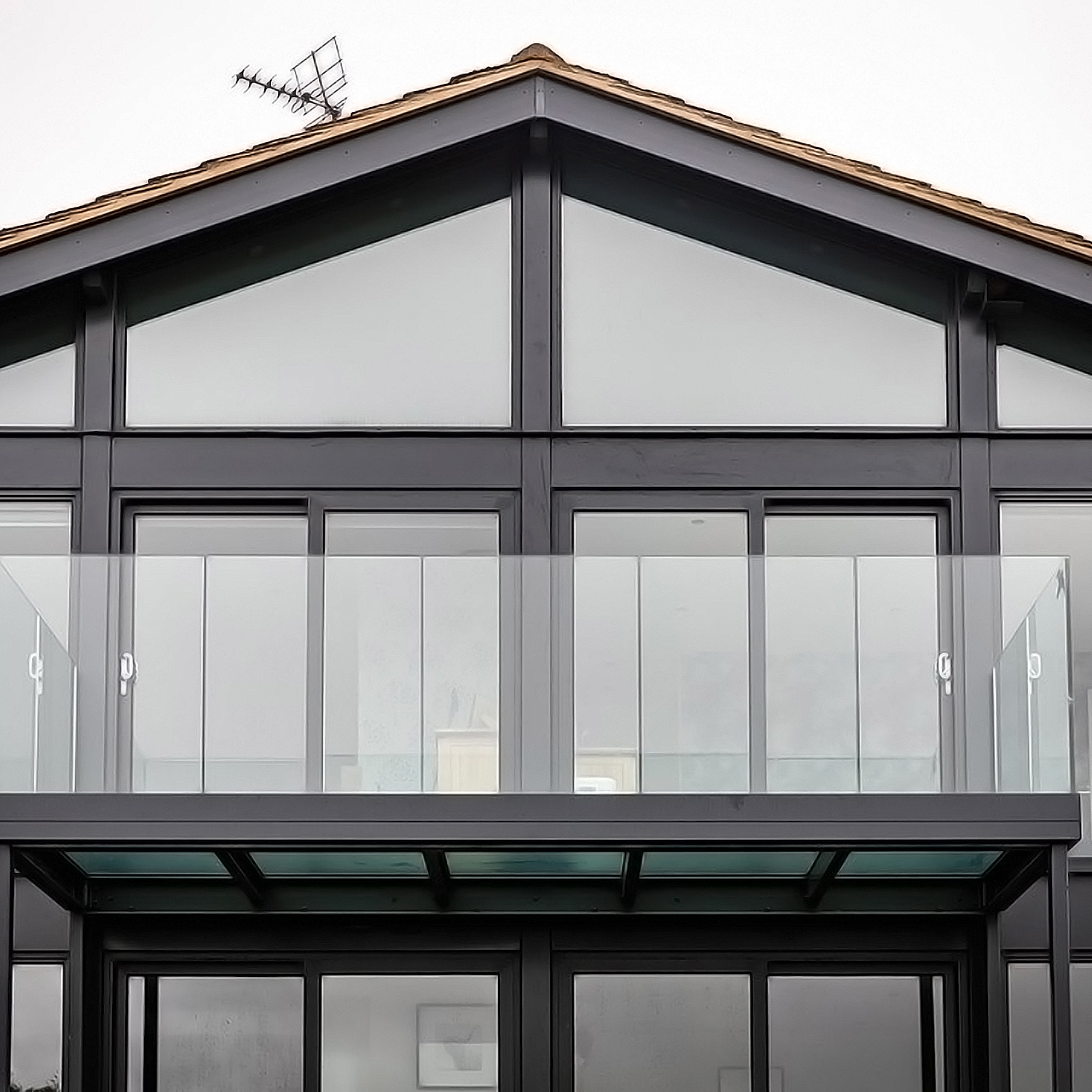 каљено стакло за балконску ограду (3)