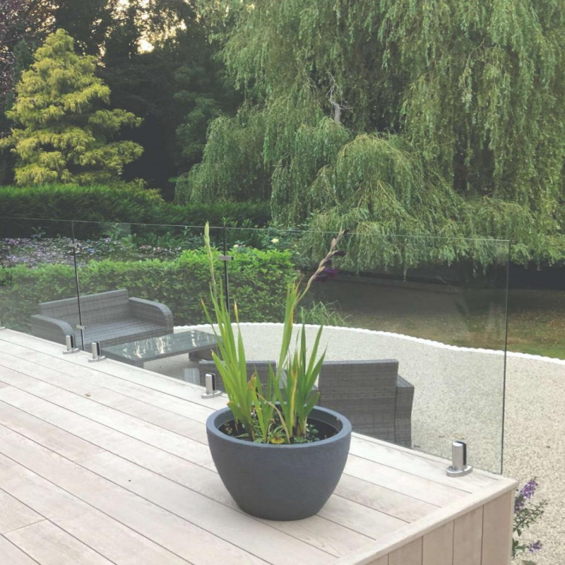 News - Premium View Mate All Glass Railing for Stunning Outdoor Spaces