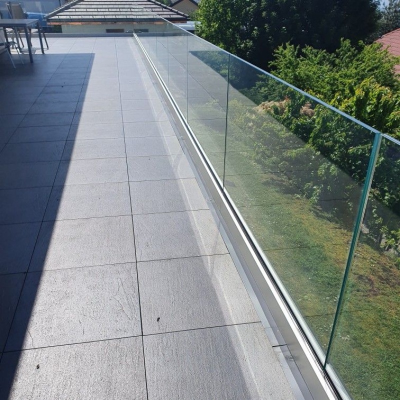 glass railing
