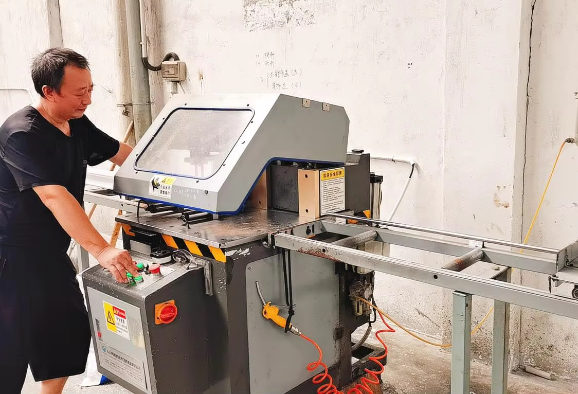 Hbb80080ad18b47aa84a7c209f4f941fe0