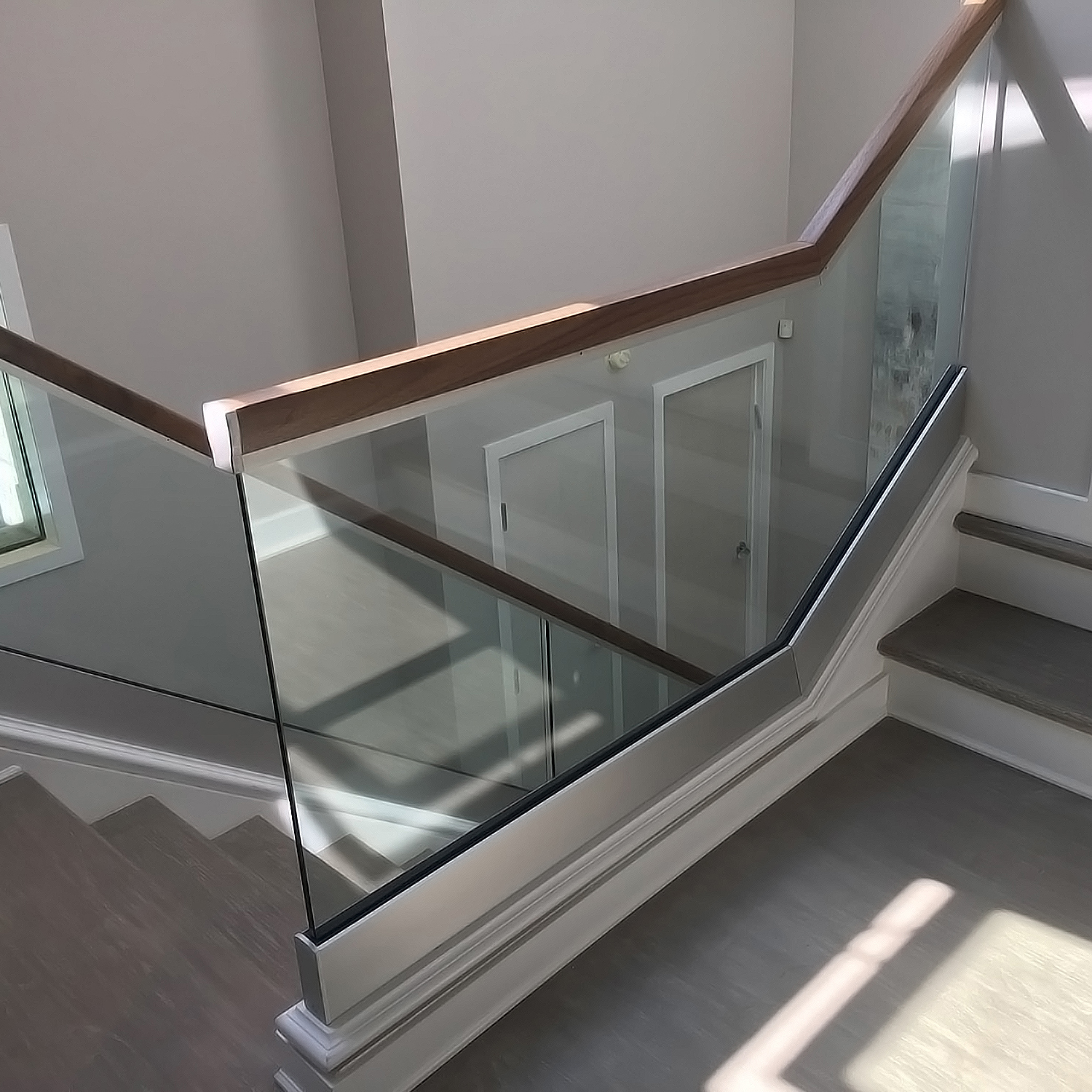 Glass staircase with square slot tube